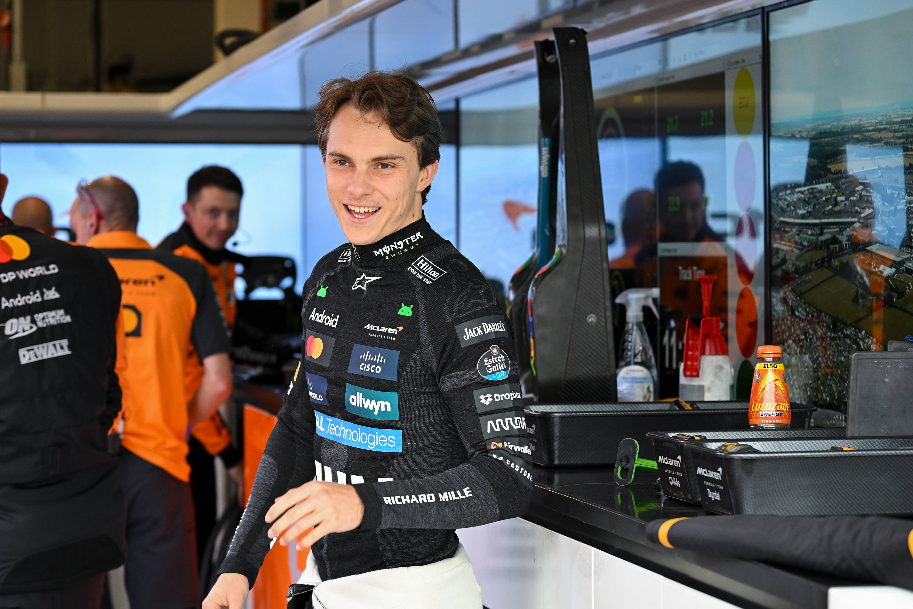 索伯车队绝杀威廉姆斯,皮亚斯特里高光表现的简单介绍 索伯车队绝杀威廉姆斯,皮亚斯特里高光表现的简单介绍