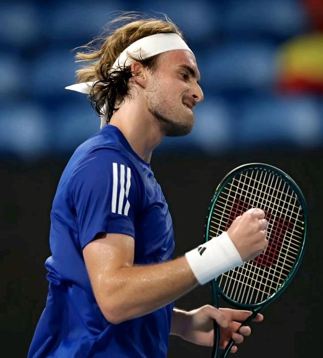 联合杯完胜法网，西西帕斯扛起全队的简单介绍