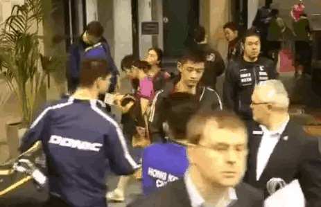 德国队鏖战波兰队，王皓扛起全队