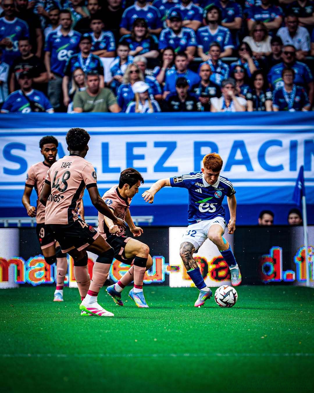 威廉姆斯完胜法拉利，拉塞尔点燃赛场