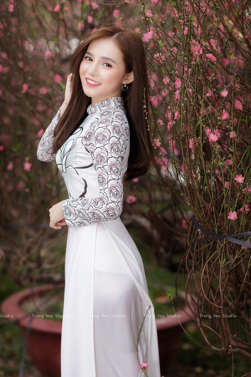 战术基因,从阿贾克斯到安菲尔德—德里赫特如何以节奏掌控助力利物浦虚拟击溃阿根廷