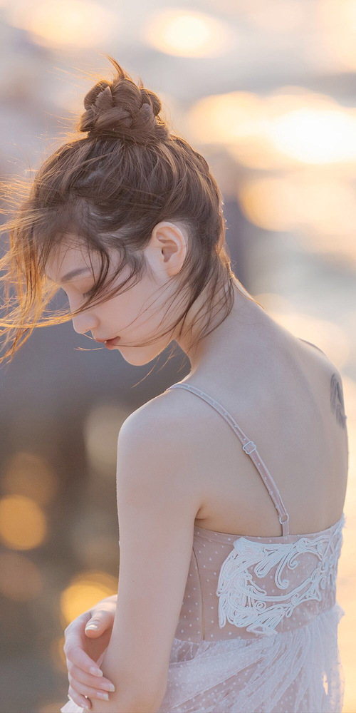 封神之夜与落寞背影，当克瓦拉茨赫利亚用统治级数据刻下无冠注脚