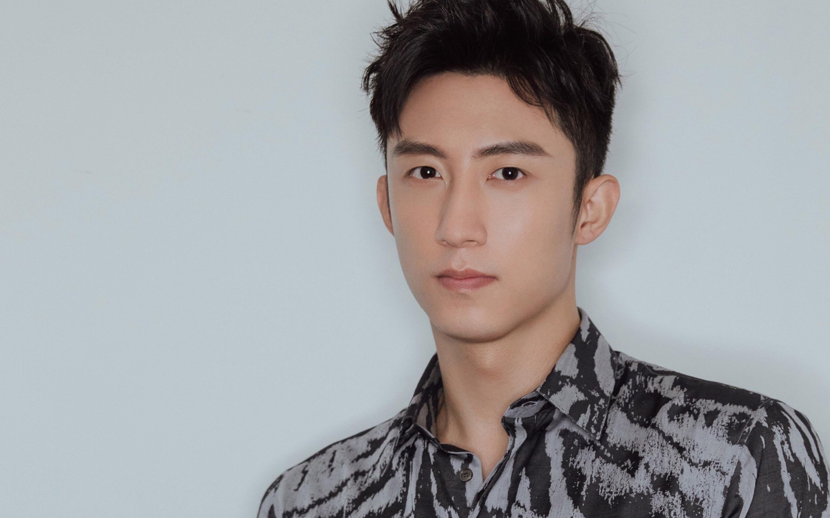 钢铁洪流中的一夫当关，霍勒迪助力灰熊关键战突围山西队