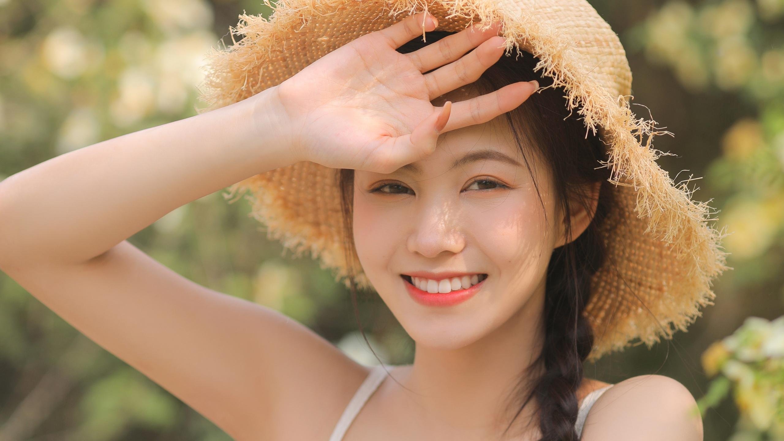 绿茵场上的两种战争，萨拉赫的持久绞杀与新西兰的刹那封喉