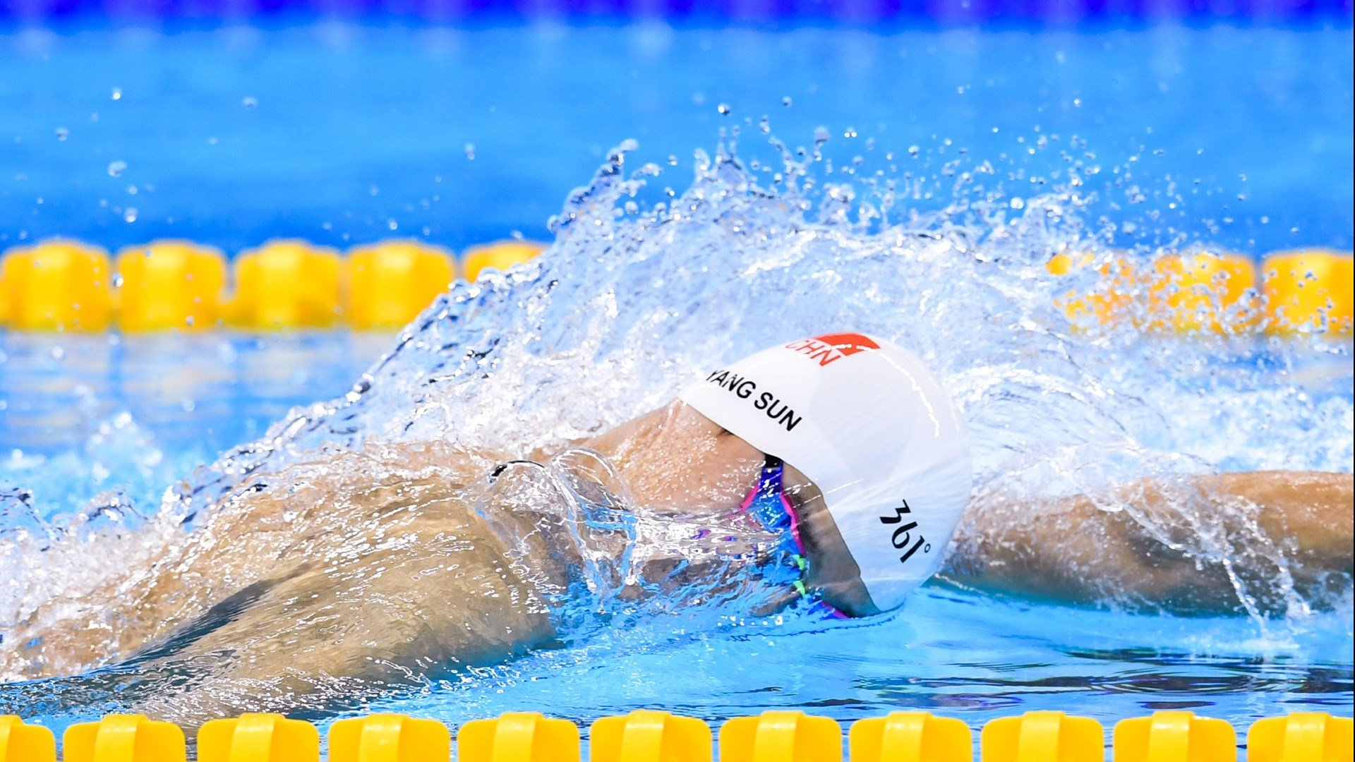 独木成舟,穆勒的沉默咆哮与加拿大的生死救赎