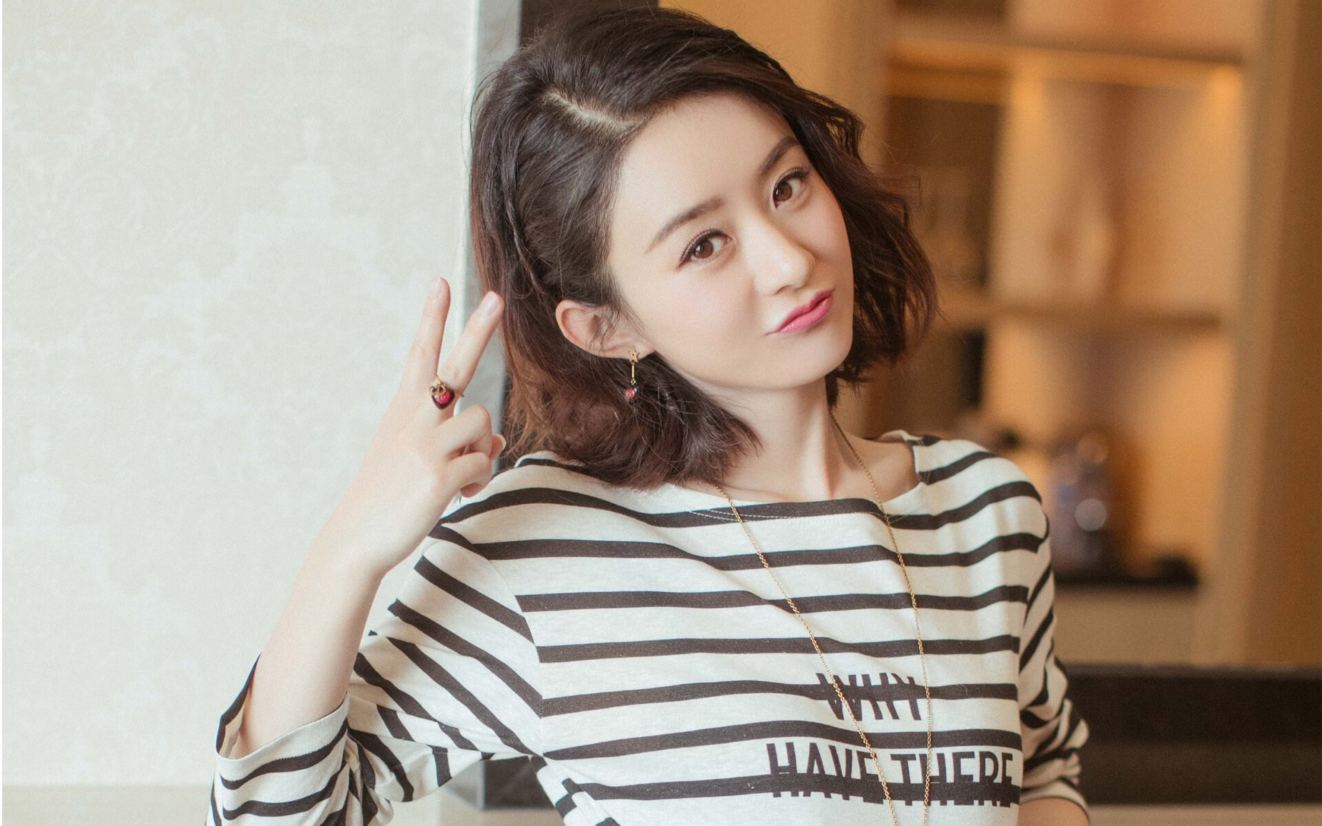 东决焦点战，阿森纳全面压制比利时，晋级在望